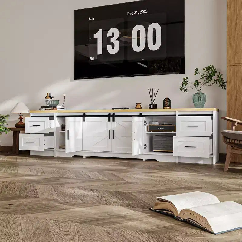 Meuble TV de style ferme moderne Famapy avec portes coulissantes à motifs croisés et grand espace de rangement - Idéal pour l'organisation et la décoration du salon
