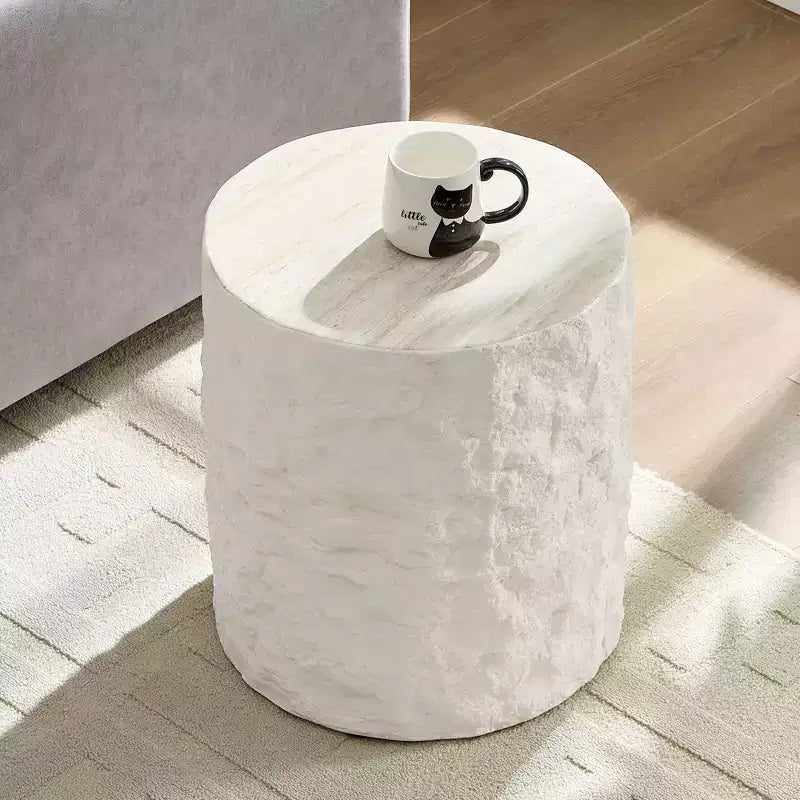 Table Basse Ronde/Carrée en Fibre de Verre Table d'Appoint Table de Cocktail Table Centrale Table d'Extrémité Table d'Appoint de Canapé, Aucun Assemblage Requis, Beige-ModernLuxe
