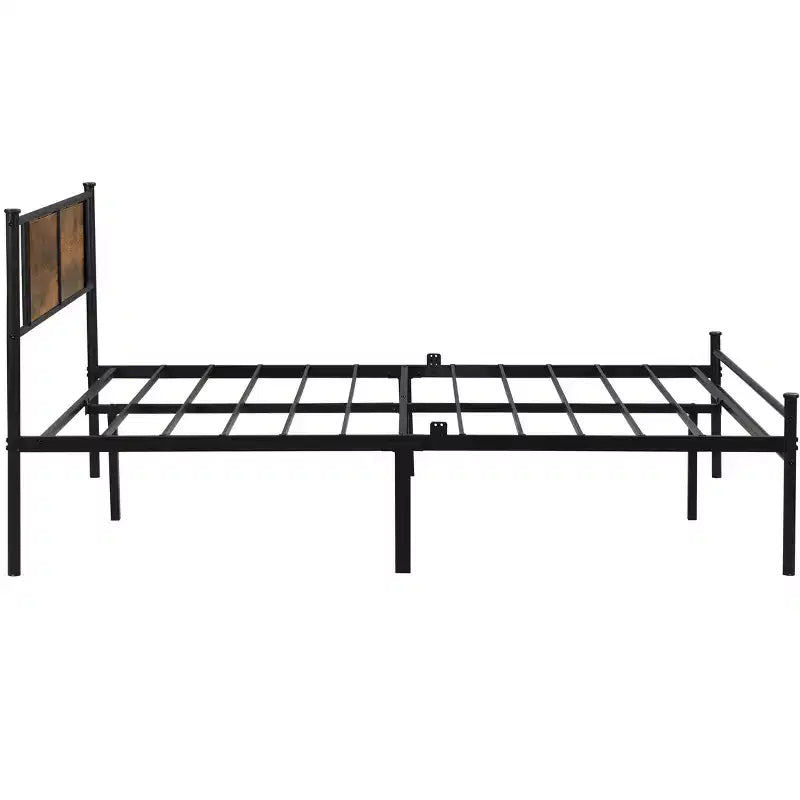 Cadre de lit double Okak avec tête de lit, cadre de lit plateforme en métal avec panneau décoratif en bois pour chambre à coucher, noir + marron