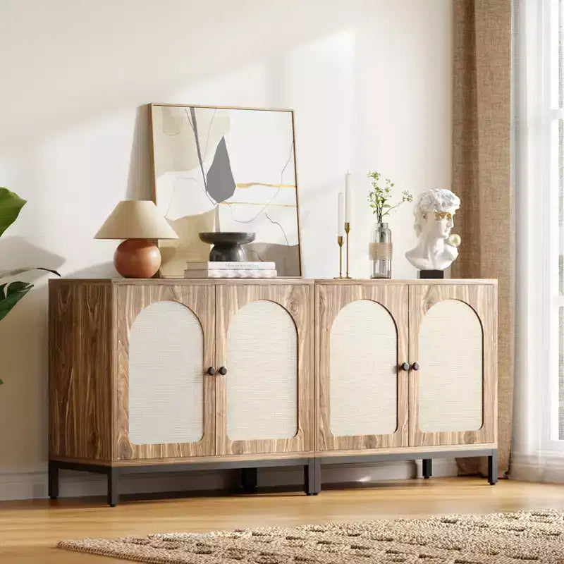 Buffet en rotin avec portes en rotin, étagères réglables, accent bohème, buffet à café et liqueurs, pour salon, salle à manger, couloir, cuisine