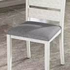 VECELO Ensemble de salle à manger rustique 5 pièces, table carrée en bois d'hévéa avec étagère et 4 chaises de salle à manger sans accoudoirs rembourrées pour la cuisine, Gris