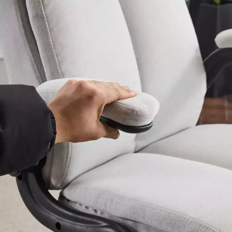 Chaise de bureau Karl Home | 28 pouces de large, dossier mi-hauteur, pivotante, en coton et lin, blanche, avec accoudoirs réglables