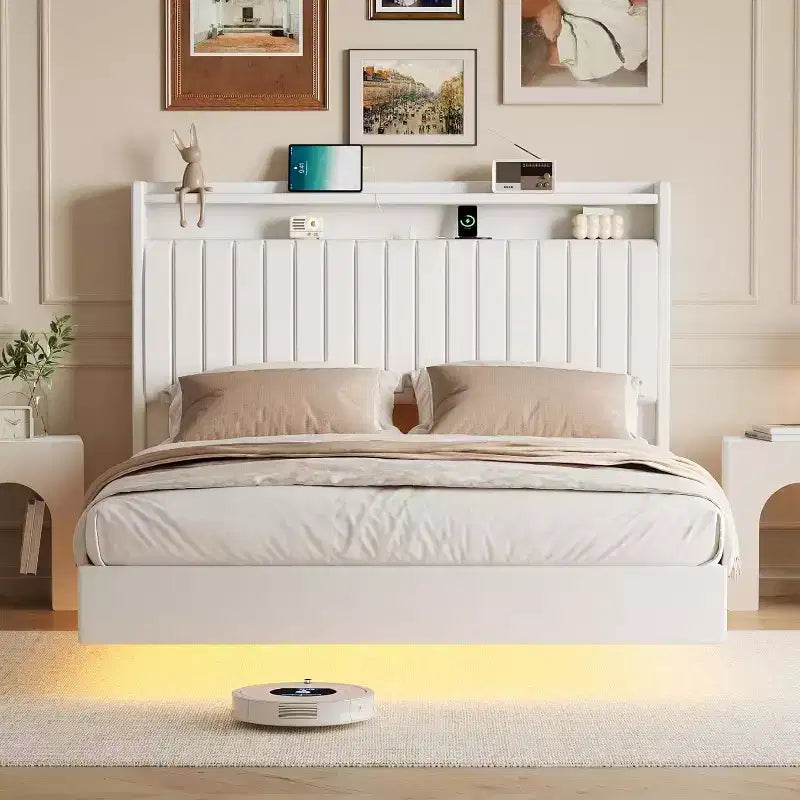 Cadre de lit Queen flottant avec lumières LED et station de charge, plateforme rembourrée en cuir PU, design moderne peu encombrant, cadre en fer