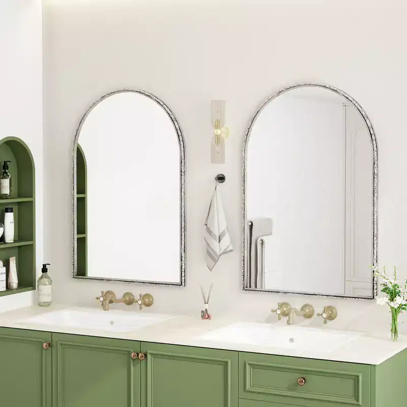 Miroir ovale/en arche en fer forgé rétro, miroir à effet vieilli, miroir mural à suspendre pour la décoration de salle de bain/chambre à coucher/salon, argent/or - ModernLuxe