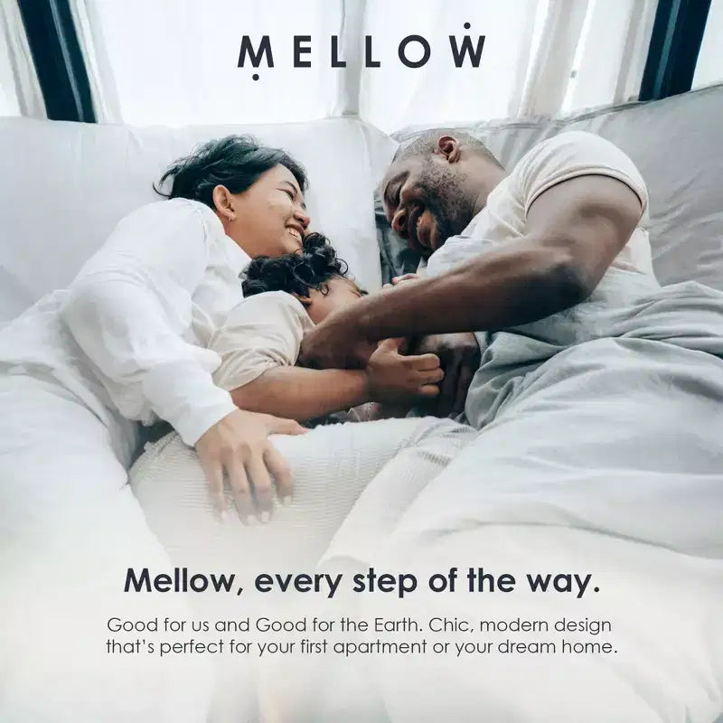 Lit plateforme Mellow KERA en métal et bois avec tête de lit inclinée