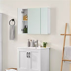 Meuble d'angle Yaheetech avec trois portes miroirs sans cadre et étagère réglable pour salon, buanderie, vestiaire