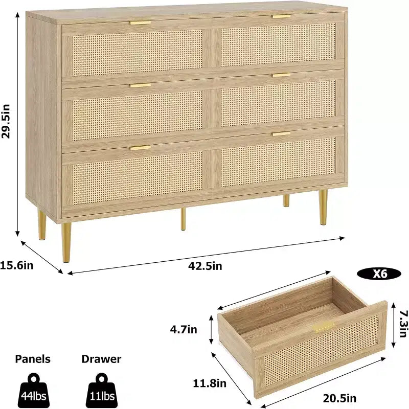 Commode GustoWave à six tiroirs en rotin naturel pour chambre à coucher, avec pieds et poignées dorés