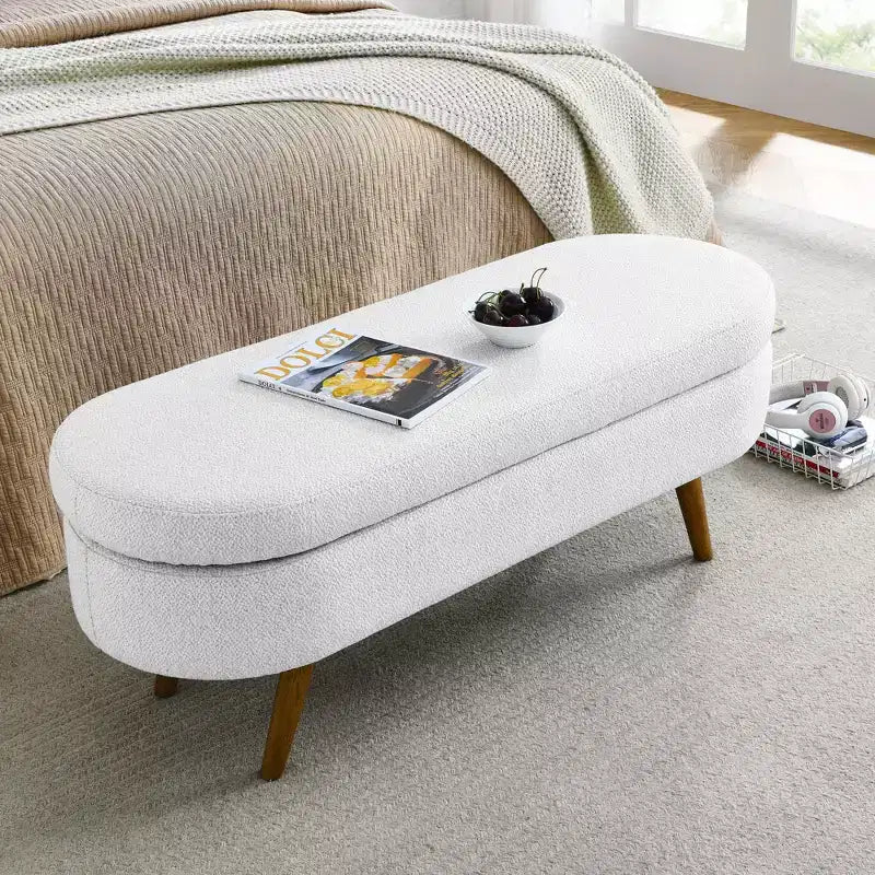 Banc ottoman de rangement ovale Okak Modern en lin avec pieds en bois d'hévéa, long repose-pieds de rangement souple pour salon, entrée, chambre à coucher