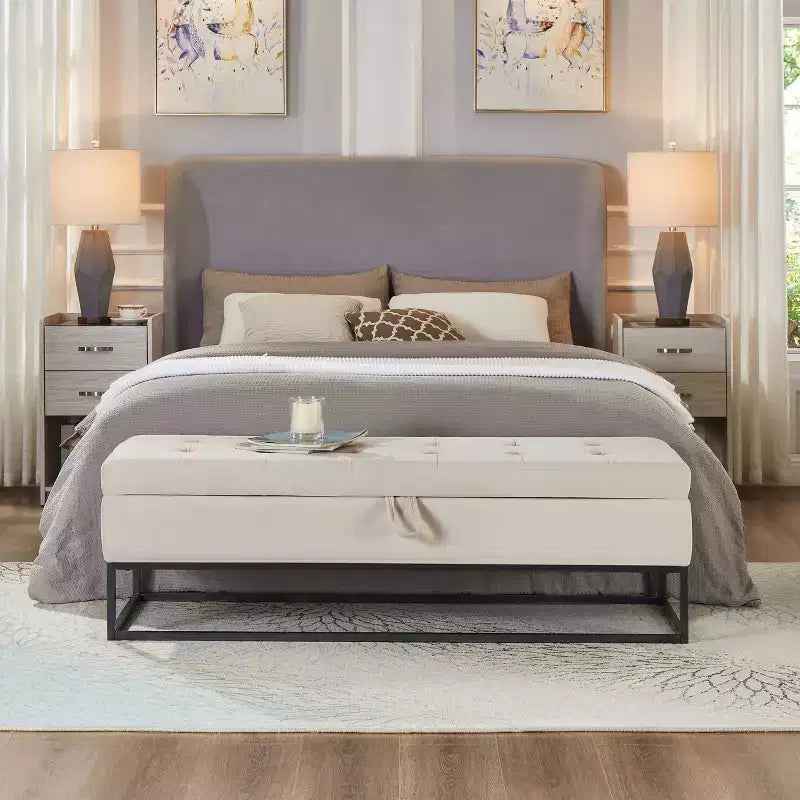 Banc ottoman de rangement en velours Okak 58.6 avec base en métal, capitonné et repose-pieds, banc de lit pour entrée et chambre à coucher.