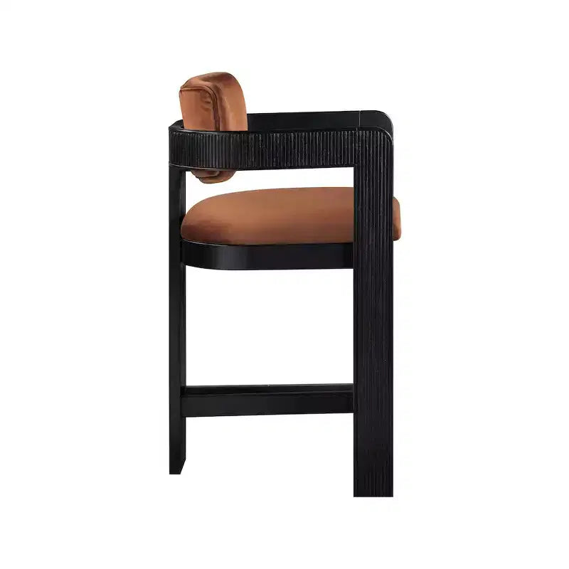 Meridian Furniture, Tabouret Sacha en Velours Cognac