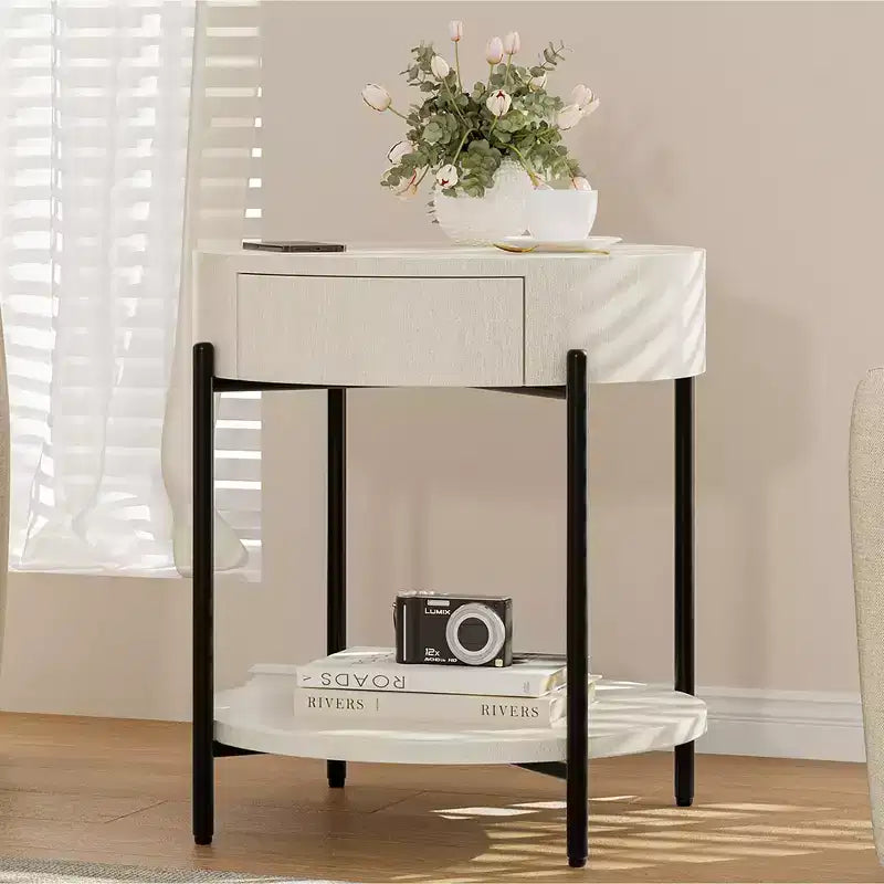 Table d'appoint ronde 22'', petite table de bout à 2 niveaux avec étagère ouverte et tiroir de rangement, table de chevet ronde en bois avec pieds en métal pour chambre à coucher, salon