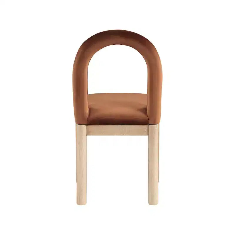 Meridian Furniture, Chaise de salle à manger en velours Conrad