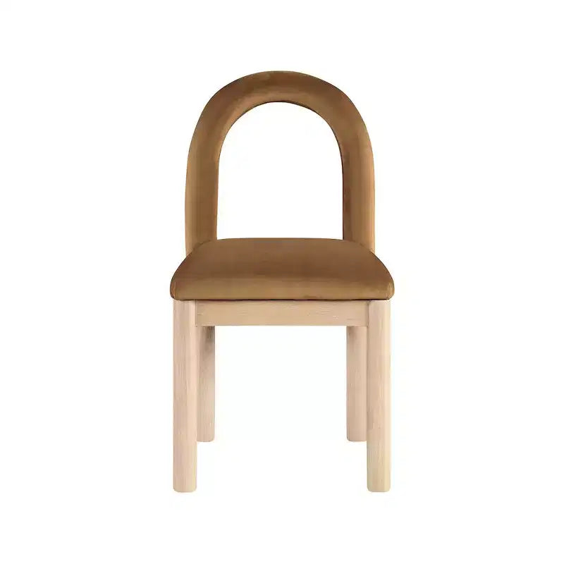 Meridian Furniture, Chaise de salle à manger en velours Conrad