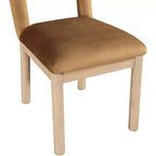 Meridian Furniture, Chaise de salle à manger en velours Conrad