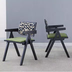 Lot de 2 chaises de salle à manger Okak en bois massif, chaises de salle à manger avec dossier en rotin et accoudoirs, chaises d'appoint de cuisine simples pour table de salon