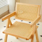Lot de 2 chaises de salle à manger Okak en bois massif, chaises de salle à manger avec dossier en rotin et accoudoirs, chaises d'appoint de cuisine simples pour table de salon
