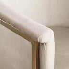 Meridian Furniture, Chaise de salle à manger Tierra en velours