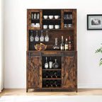 Acekool Meuble Bar à Vin 70" avec Étagère Supérieure, Portes Coulissantes Type Grange, Étagères Réglables, Supports à Verres, Couleur Bois Brûlé