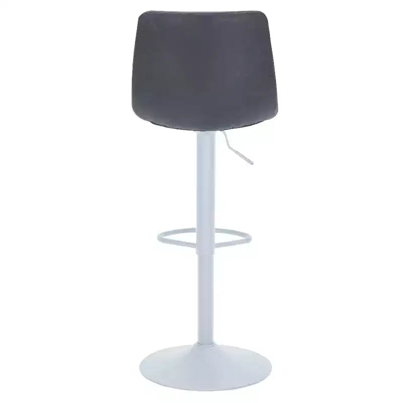 Tabourets de bar LeisureMod Tilbury avec base en fer blanc, tabourets de comptoir réglables en hauteur avec siège en cuir, fonction pivotante et repose-pieds, lot de 2