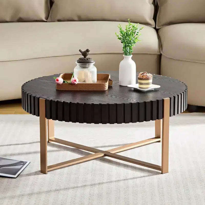 Table basse Okak moderne en bois fabriquée à la main, 80 cm (31,5 po) de long avec piédestal robuste, table d'appoint ronde peu encombrante pour petit salon ou bureau