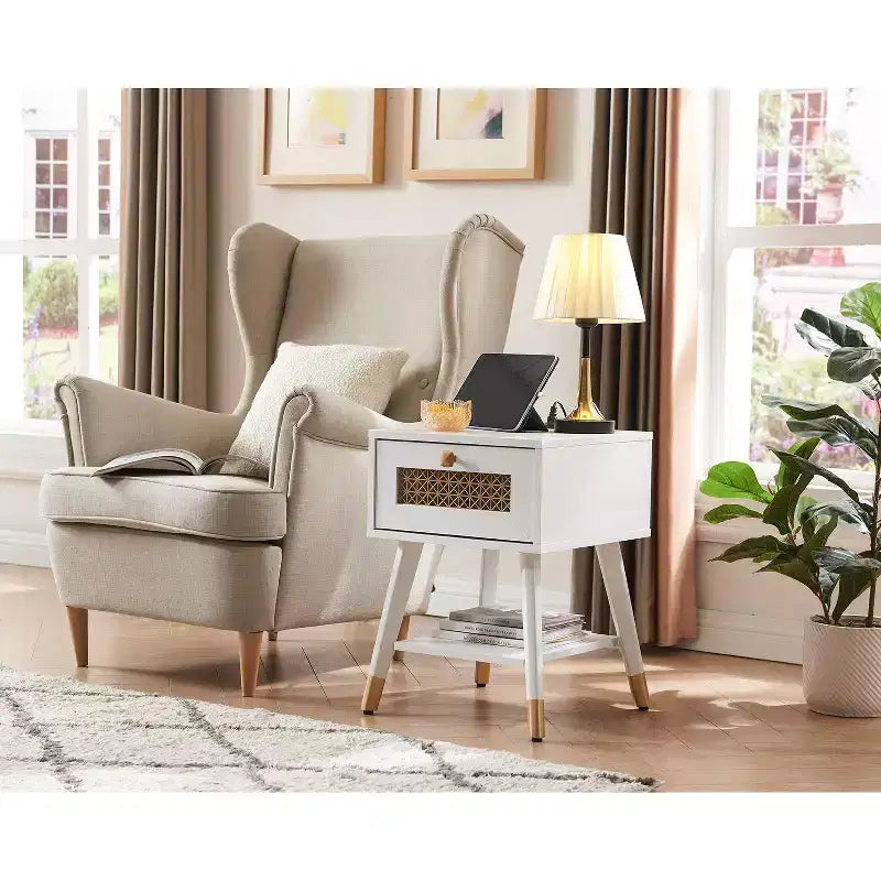 Table d'appoint de charge rétro Probe Hues, prises intégrées, ports USB et tiroir de rangement