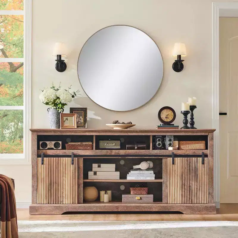 Meuble TV Mastgoal pour téléviseurs 80 pouces avec porte coulissante, étagère réglable et rangement, meuble TV moderne de 81 cm de haut pour salon