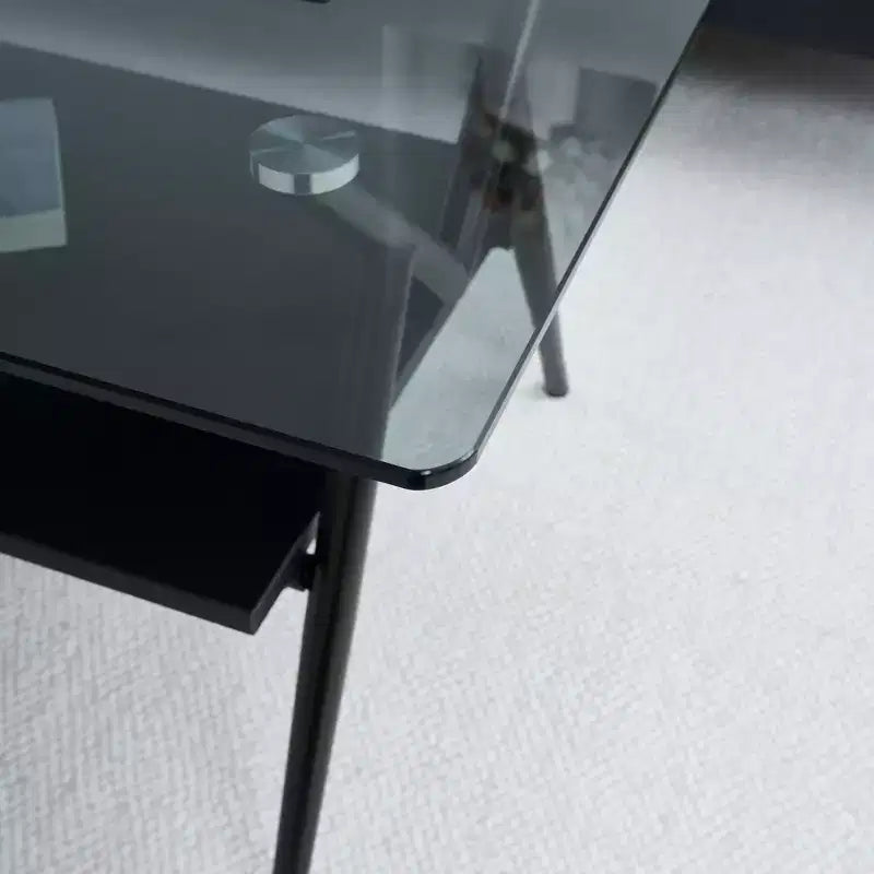 Table basse moderne avec plateau en verre trempé et étagère en bois