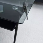 Table basse moderne avec plateau en verre trempé et étagère en bois