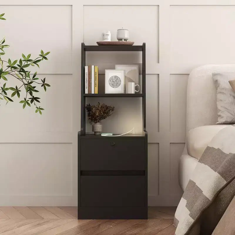 Table de chevet avec station de charge et 2 tiroirs de rangement, table de nuit en bois avec étagère et veilleuse à commande vocale