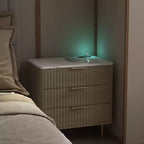 JVNOXK Table de chevet intelligente avec station de recharge et veilleuse de 55,8 cm, Meuble de chevet moderne avec compartiment de rangement, Tons bois