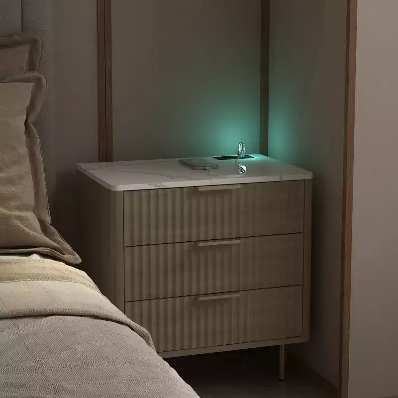JVNOXK Table de chevet intelligente avec station de recharge et veilleuse de 55,8 cm, Meuble de chevet moderne avec compartiment de rangement, Tons bois