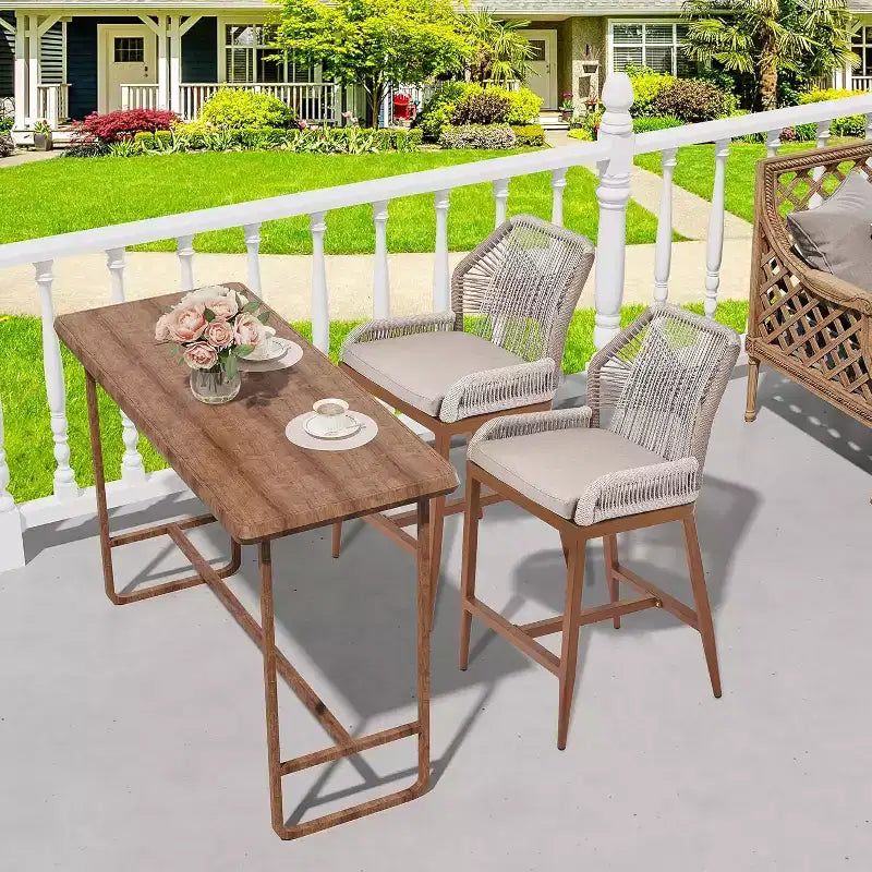 Tabourets de bar hauteur comptoir, lot de 4, tabourets de bar en rotin de 63 cm de haut, chaise de salle à manger à dossier pour la maison, design ergonomique confortable avec dossier et accoudoirs, marron