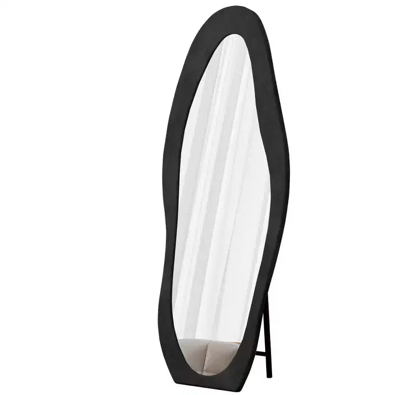 Miroir sur pied mural pleine longueur Whisen 63 x 24 de forme irrégulière, enveloppé de flanelle