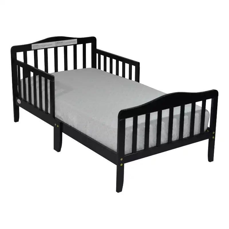 Lit de tout-petit en bois moderne Youngmin de GDFStudio avec barrière de sécurité