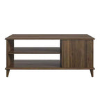 Jolis petits jouets, marque Farnsworth Coffee Table