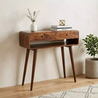 HomeRoots Table console en bois massif de châtaignier 35 avec étagère et deux tiroirs