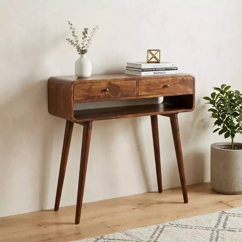 HomeRoots Table console en bois massif de châtaignier 35 avec étagère et deux tiroirs
