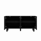 Buffet Makena moderne GDFStudio de 150 cm avec 4 portes à motif soleil et pieds en bois massif