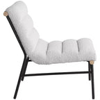 Chaise Meridian Furniture Burke en tissu bouclé crème