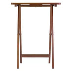 Ensemble de 5 tables d'appoint Alex Noyer Marron - Winsome : Bois massif, pliant, support de rangement inclus