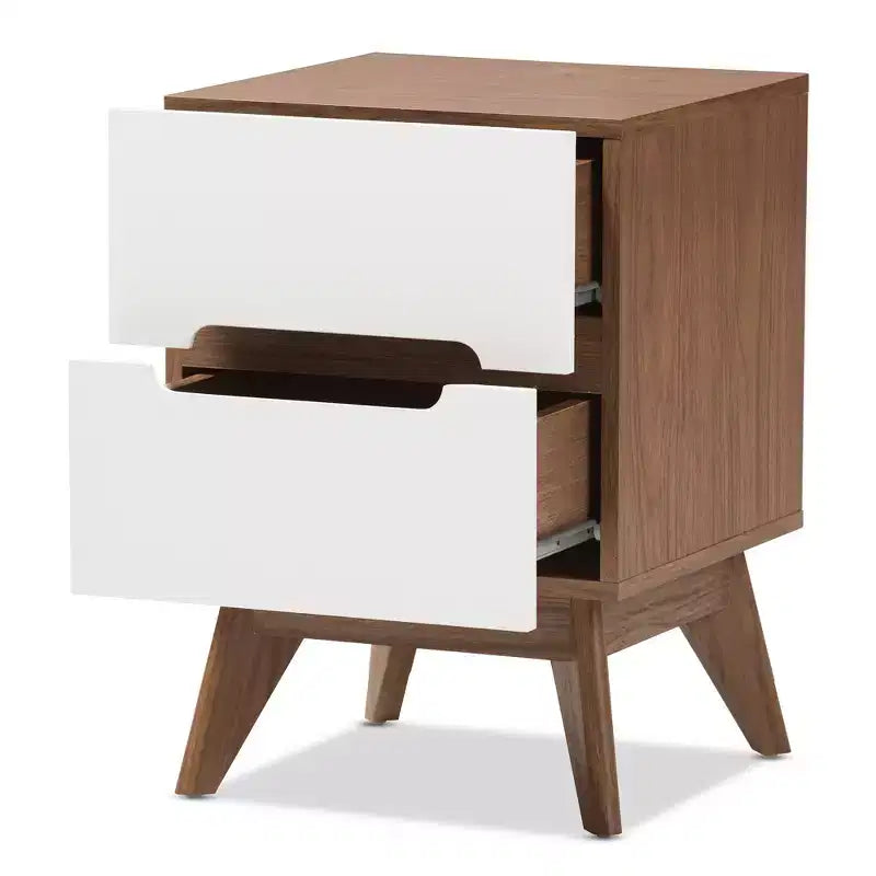 Table de chevet de rangement Calypso Mid-Century en bois à 3 tiroirs – Marron – Baxton Studio