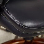 Chaise de bureau de direction en cuir reconstitué noir - Serta : mousse haute densité, accoudoirs fixes, cadre en bois