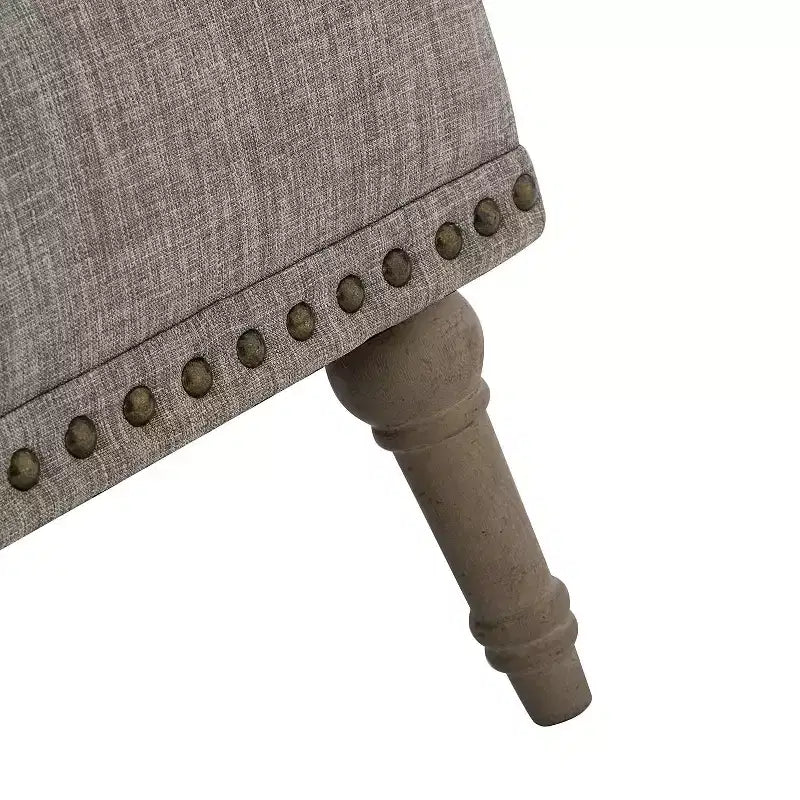 Fauteuil aux pieds sculptés - Gris